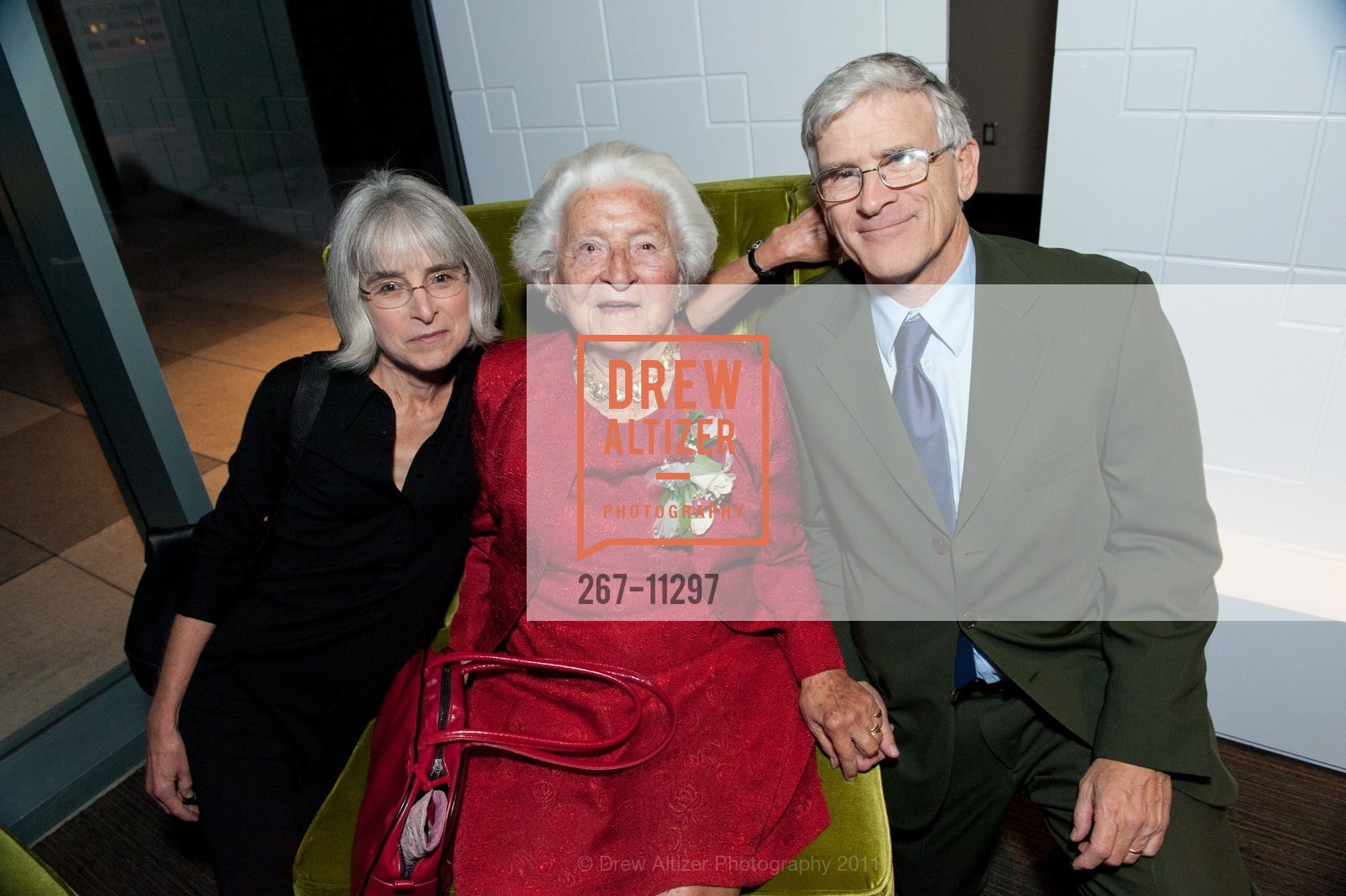 Jeanie Shaterian, Sylvia McLaughlin, George McLaughlin, Photo #267-11297
