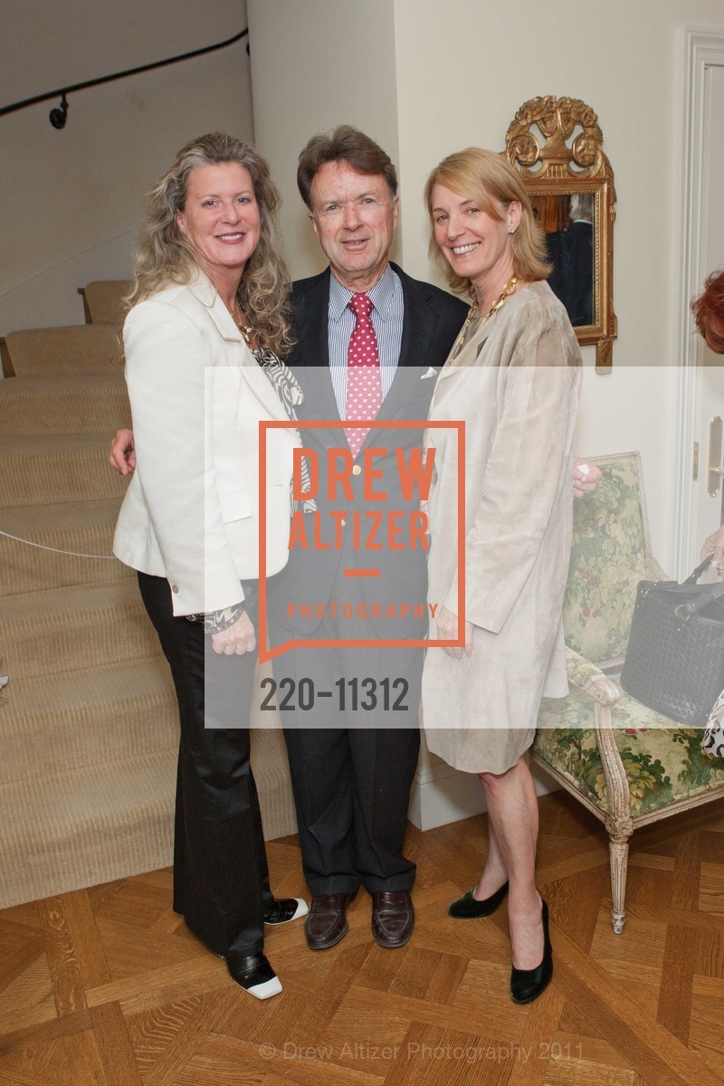 Shirley von Karl, George Newhall, Julie Newhall, SF Fall Antiques Cocktail Party, US, September 15th, 2011, Photo #220-11312 Shirley von Karl, George Newhall, Julie Newhall, Photo #220-11312