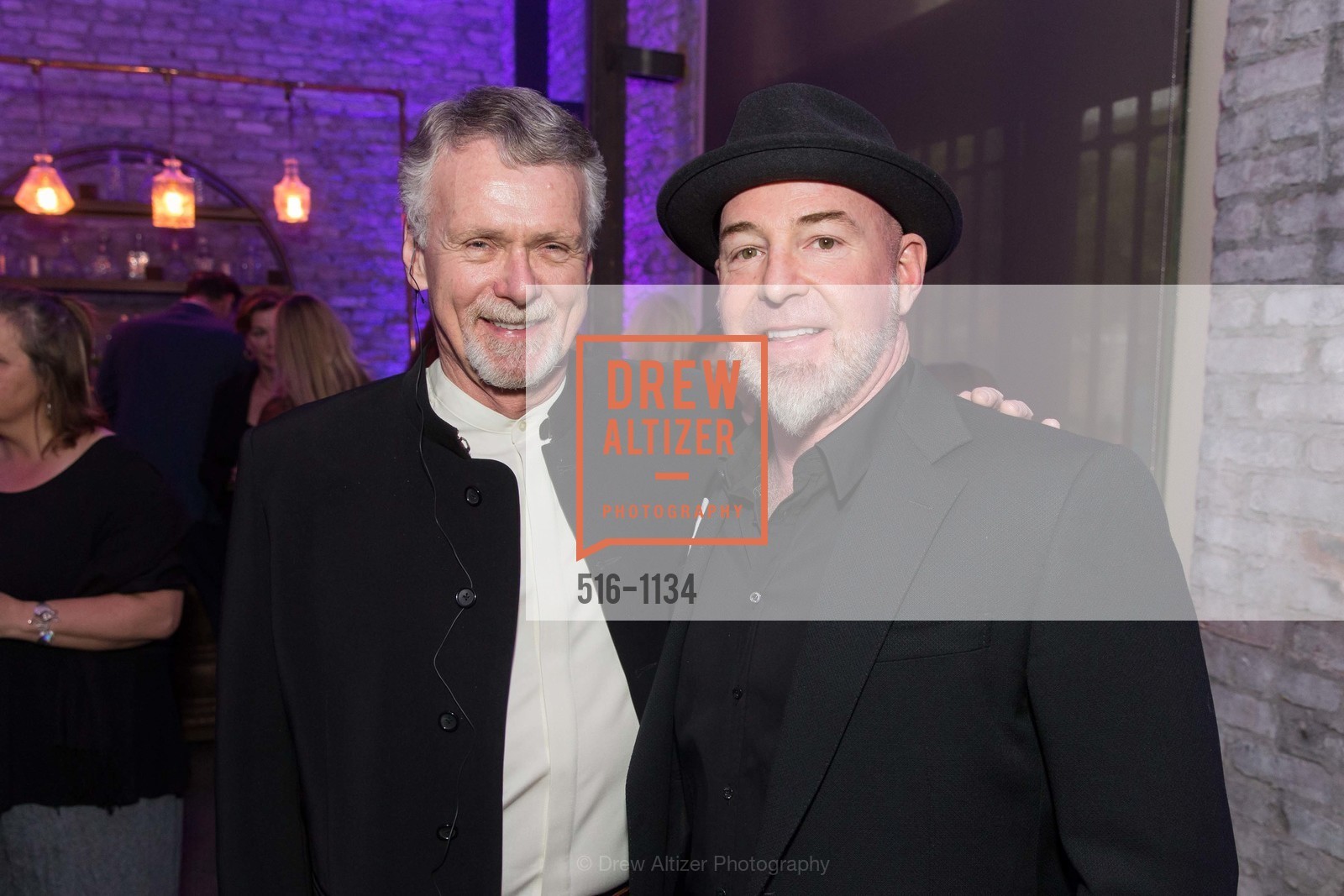 Ross MacPhee, Chris Bently, Photo #516-1134