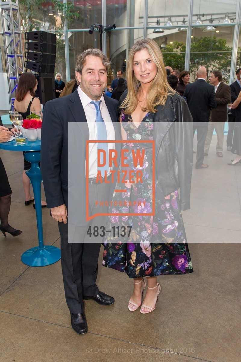Michael Horwitz, Cameron Phleger, California Academy of Sciences - 2016 Big Bang Gala, California Academy of Sciences, April 28th, 2016, Photo #483-1137 Michael Horwitz, Cameron Phleger, Photo #483-1137