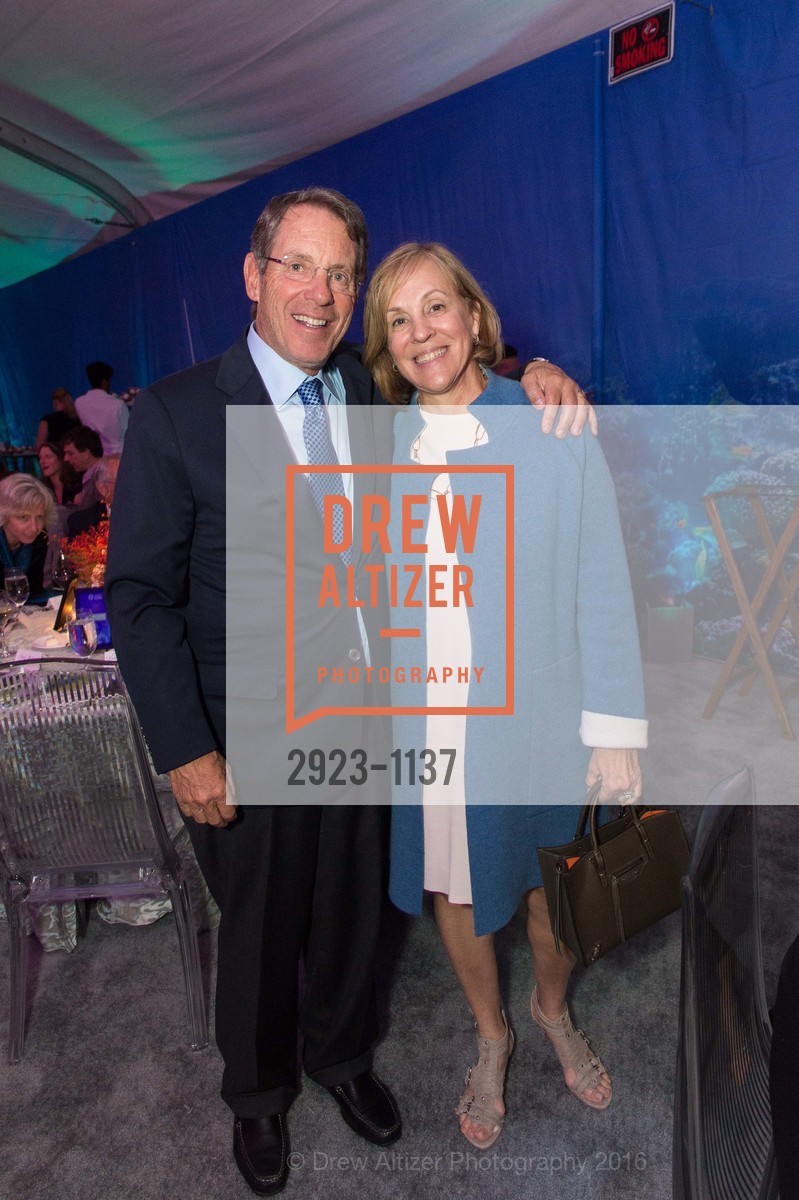 Keith Vermut, Barbara Vermut, California Academy of Sciences - 2016 Big Bang Gala, California Academy of Sciences, April 28th, 2016, Photo #2923-1137 Keith Vermut, Barbara Vermut, Photo #2923-1137