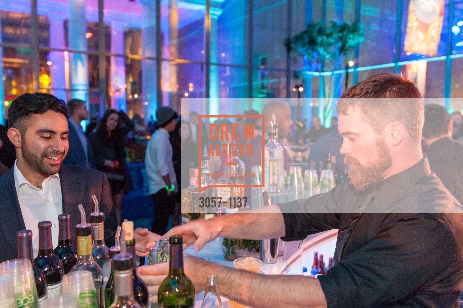 Atmosphere, California Academy of Sciences - 2016 Big Bang Gala, California Academy of Sciences, April 28th, 2016, Photo #3057-1137 Atmosphere, Photo #3057-1137
