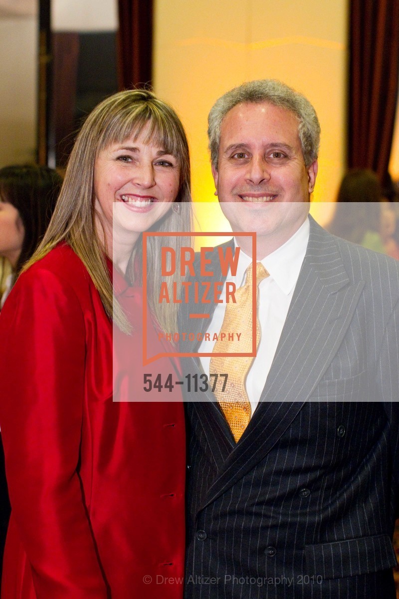 Annie Noonan, Jeff Wohl, "Women Who Could Be President" Awards Reception, US, February 12th, 2010, Photo #544-11377 Annie Noonan, Jeff Wohl, Photo #544-11377