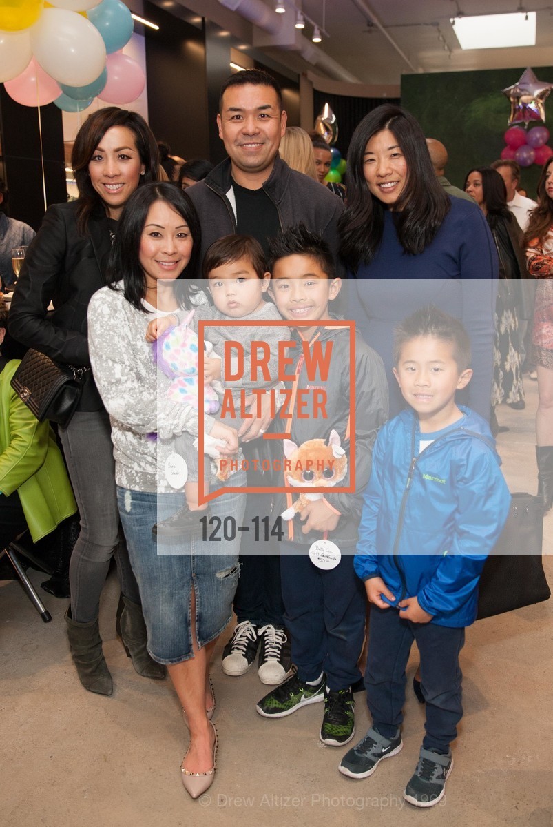 Suzanne Chu, Candace Fukuda, Edmond Kuan, Soomee Lee, Gucci & Vogue Dinner, Betty Lin. Betty Lin, . 3625 Sacramento Street, December 31st, 1969, Photo #120-114 Suzanne Chu, Candace Fukuda, Edmond Kuan, Soomee Lee, Photo #120-114