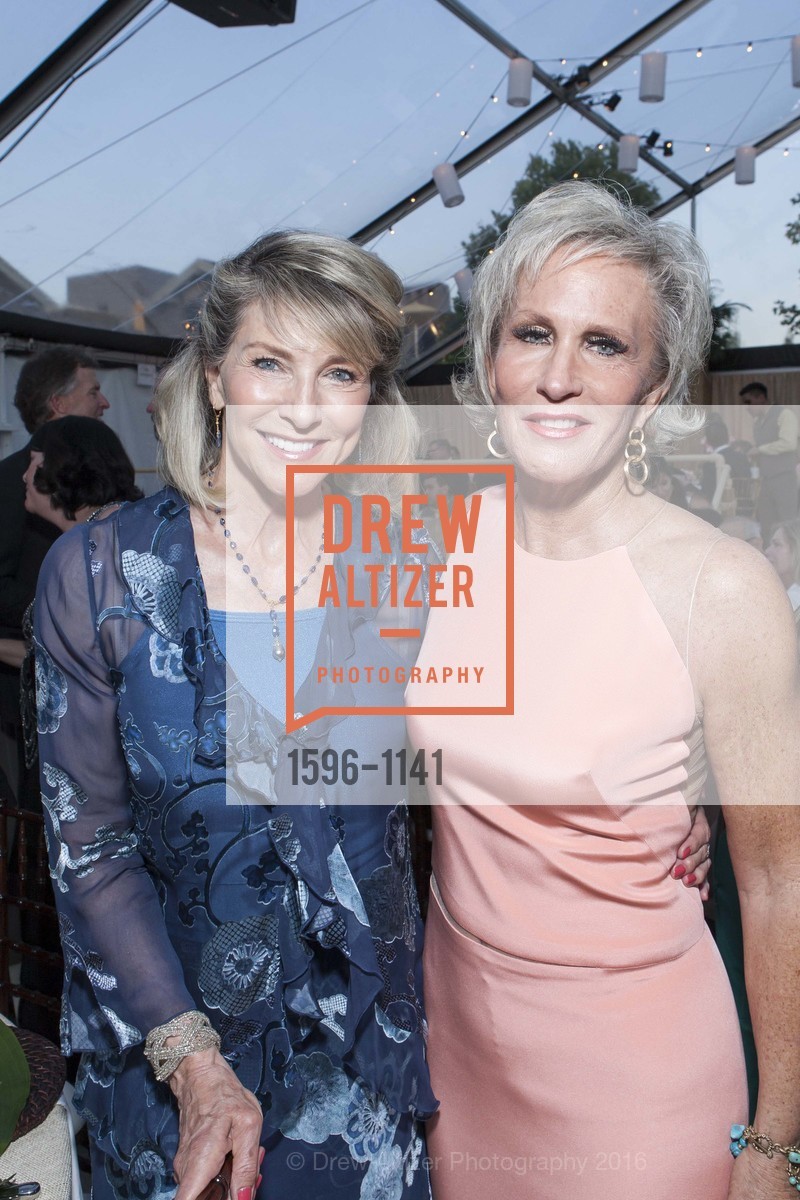 Suzanne Shaw, Melissa Badger, Photo #1596-1141