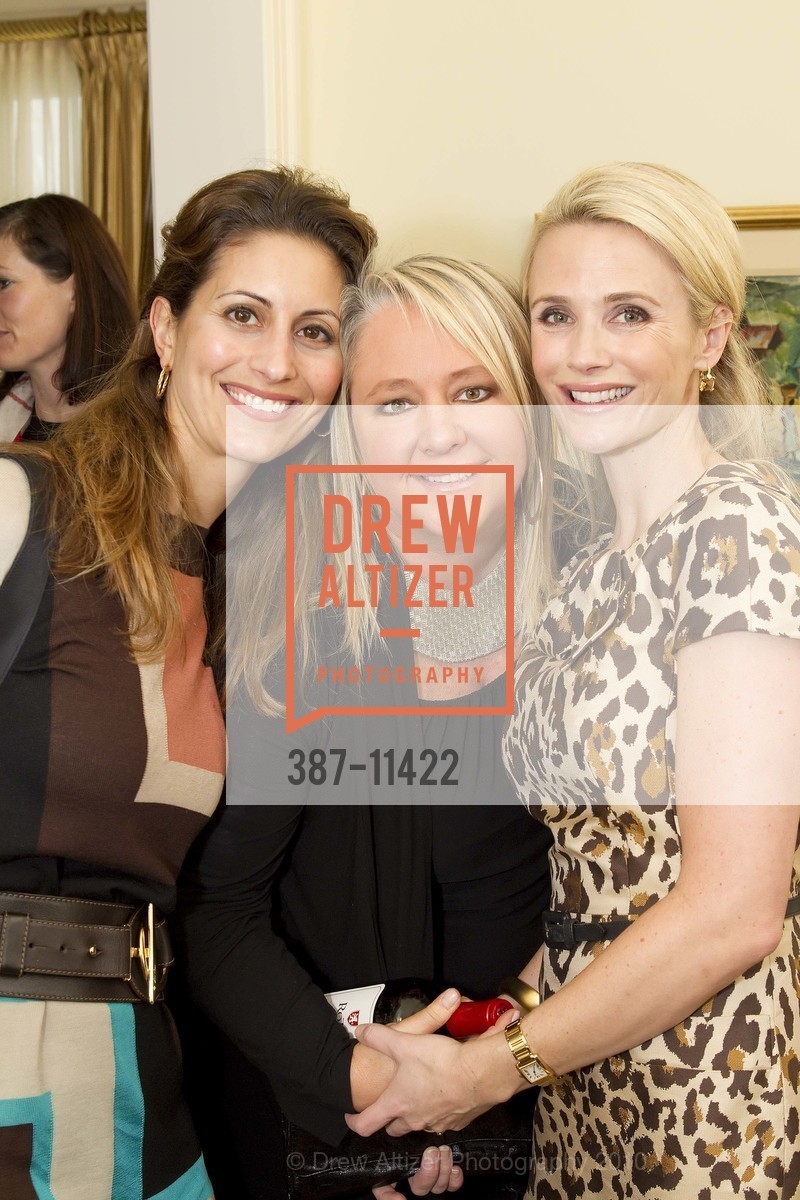 Suzanne Moller, Lori Puccinelli Stern, Jennifer Siebel Newsom, Pamela Joyner Hosts DIOR For a Luncheon and 2010 Collection Viewing, US, February 13th, 2010, Photo #387-11422 Suzanne Moller, Lori Puccinelli Stern, Jennifer Siebel Newsom, Photo #387-11422