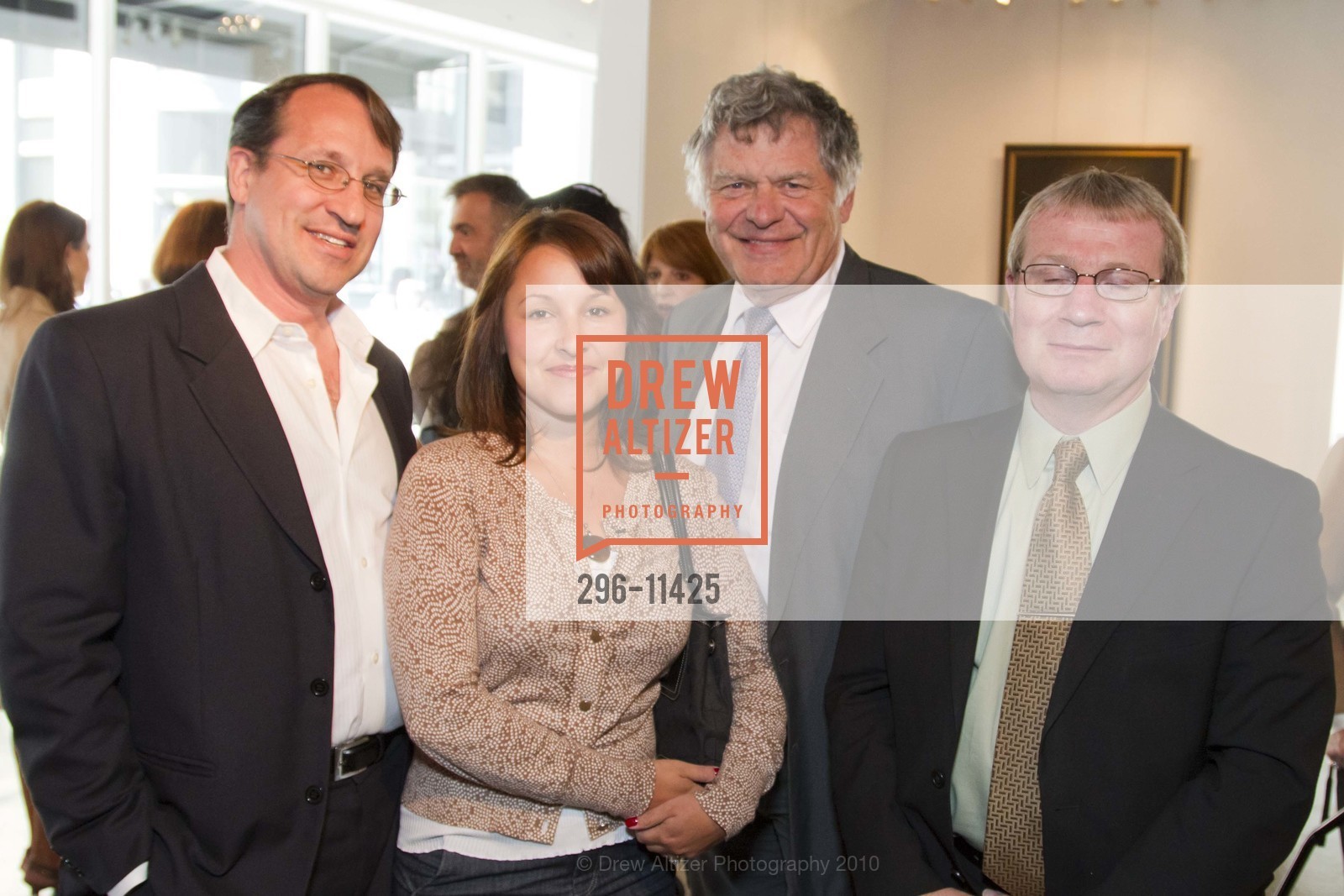 Eric Starks, Natalie Schepers, Stuart Keirle, Julian Evans, Luncheon to honor Suzy Menkes, fashion editor of International Herald Tribune, US, May 5th, 2010, Photo #296-11425 Eric Starks, Natalie Schepers, Stuart Keirle, Julian Evans, Photo #296-11425