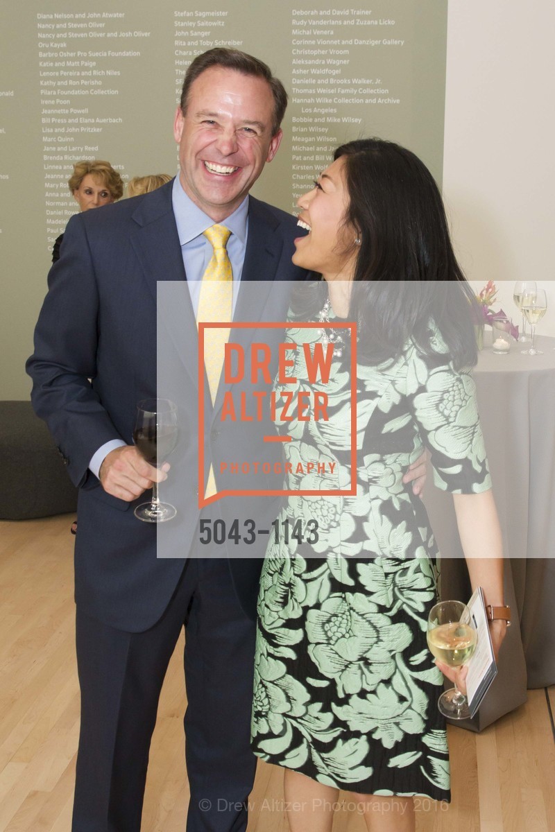 David Lyon, Mary Pang, SFMOMA Curators' Circle and Director's Circle Reception sponsored by J.P. Morgan and illy coffee, SFMOMA. 151 3rd St, April 26th, 2016, Photo #5043-1143 David Lyon, Mary Pang, Photo #5043-1143