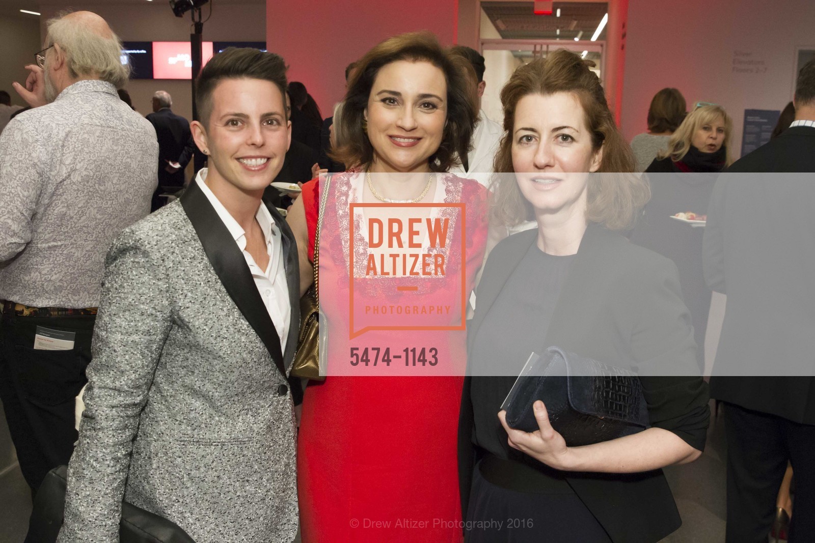 Jessica Silverman, Dolly Chammas, Leigh Markopoulos, SFMOMA Curators' Circle and Director's Circle Reception sponsored by J.P. Morgan and illy coffee, SFMOMA. 151 3rd St, April 26th, 2016, Photo #5474-1143 Jessica Silverman, Dolly Chammas, Leigh Markopoulos, Photo #5474-1143