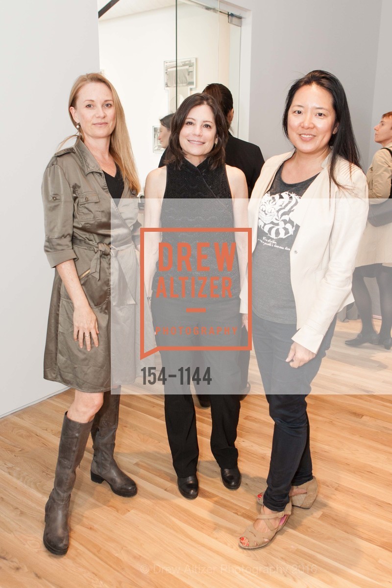 Tara Dela Garza, Danielle Wohl, Lydia Itoi, The Opening of Pace Palo Alto, Pace Palo Alto. 229 Hamilton Avenue, April 27th, 2016, Photo #154-1144 Tara Dela Garza, Danielle Wohl, Lydia Itoi, Photo #154-1144