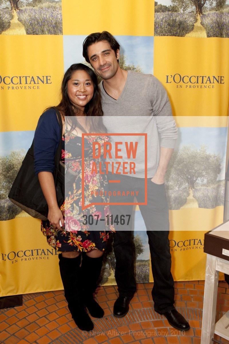 Joyce Dulanas, Gilles Marini, L'Occitane Fleur Cherie Launch Party, US, November 16th, 2010, Photo #307-11467 Joyce Dulanas, Gilles Marini, Photo #307-11467