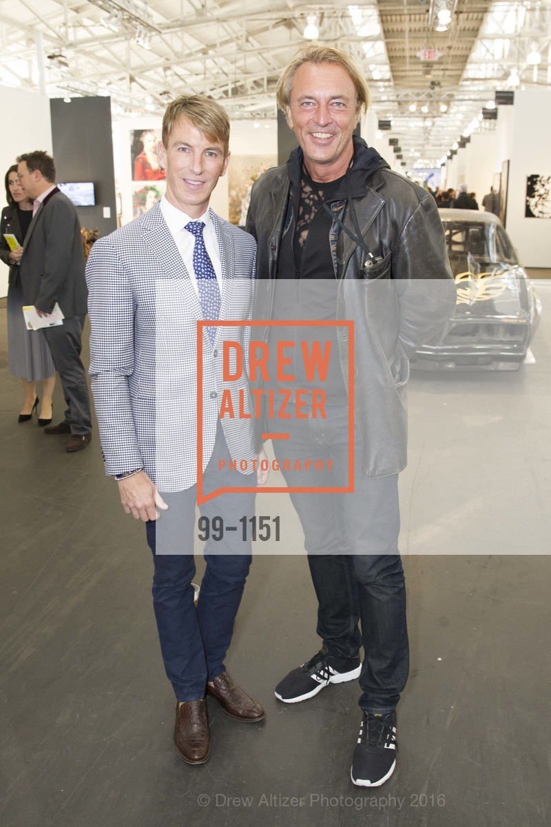 Jack Calhoun, Thomas Moller, Art Market San Francisco Benefit Preview Reception, Fort Mason, April 27th, 2016, Photo #99-1151 Jack Calhoun, Thomas Moller, Photo #99-1151
