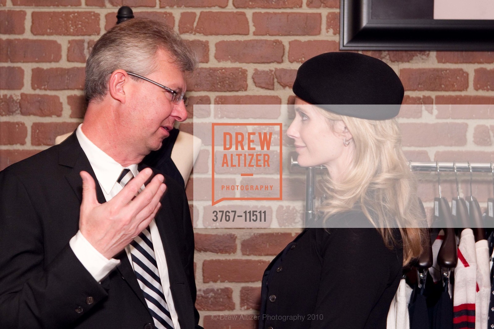 Claudio Del Vecchio, Jennifer Siebel Newsom, Brooks Brothers Dinner With THOM BROWNE Celebrating BLACK FLEECE OPENING, US, March 17th, 2010, Photo #3767-11511 Claudio Del Vecchio, Jennifer Siebel Newsom, Photo #3767-11511