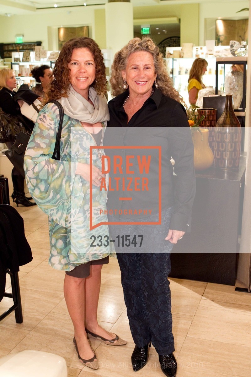 Gina Jacupke, Thea Chalmers, GUMPS' Cocktail Reception For A New ROBERT KUO COLLECTION, US, March 18th, 2010, Photo #233-11547 Gina Jacupke, Thea Chalmers, Photo #233-11547