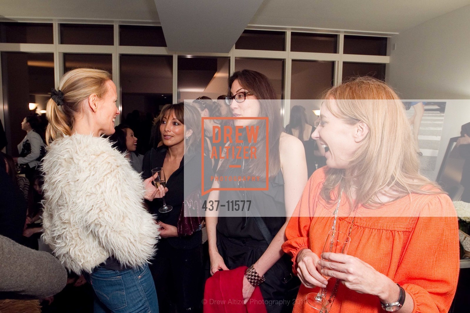 Marcy Carmack, Karen Tamblyn, Jessica Mullens, Allison Storr, Jennifer Siebel Newsom and Jimmy Choo Host San Francisco CHOO 24:7 Collection Launch, US, February 19th, 2010, Photo #437-11577 Marcy Carmack, Karen Tamblyn, Jessica Mullens, Allison Storr, Photo #437-11577