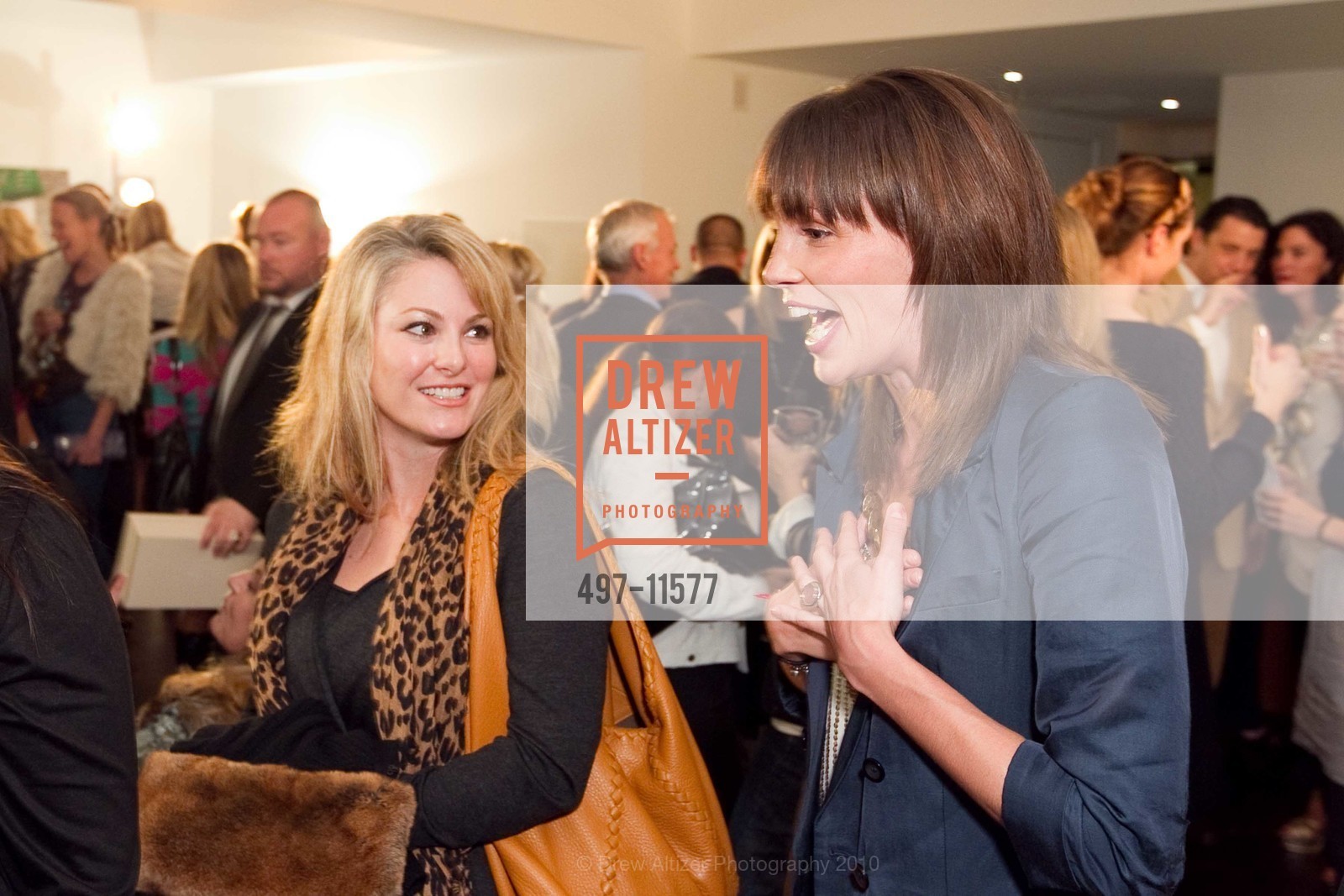 Amy Chidiac, Aida Mollenkamp, Photo #497-11577