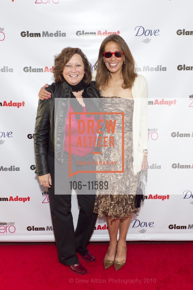 Dianna Mullins, Susan Kare, GLAM MEDIA Celebrates In The CLIFT'S Spanish Suite, US, June 11th, 2010, Photo #106-11589 Dianna Mullins, Susan Kare, Photo #106-11589
