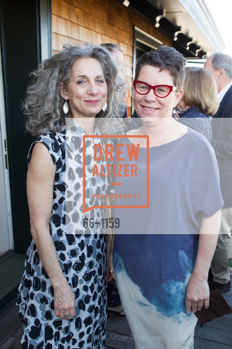 Frish Brandt, Maria Makela, Berggruen Gallery Cocktail Party in Celebration of the Reopening of SFMOMA, Berggruen Gallery. 40 Florence street, April 29th, 2016, Photo #66-1159 Frish Brandt, Maria Makela, Photo #66-1159