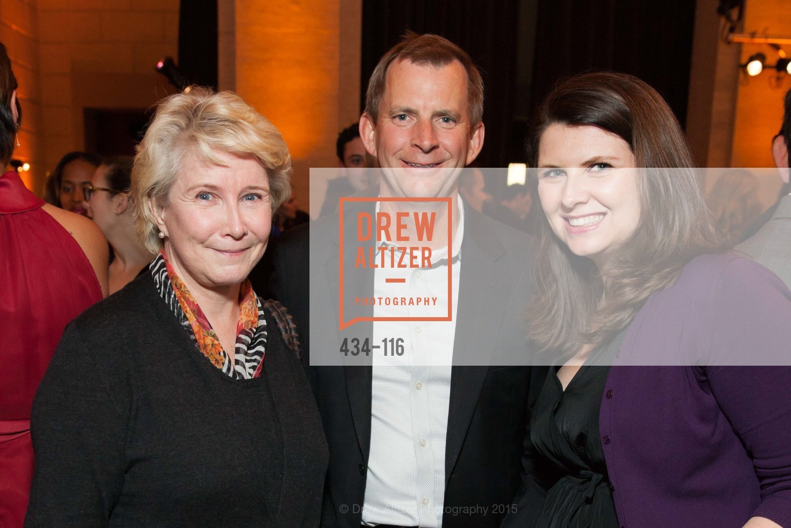 Beth Hunkapiller, Jed Wallis, Heather Vega, Gucci & Vogue Dinner, Bently Reserve. Bently Reserve, May 19th, 2015, Photo #434-116 Beth Hunkapiller, Jed Wallis, Heather Vega, Photo #434-116