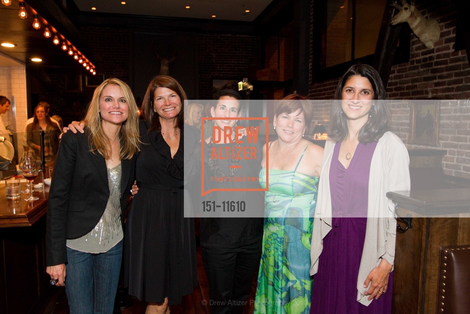 Margaret Smith, Martha Conte, Liz Parkinson, Marty McGraw, Susie Leupold, Wayfare Tavern Hamlin Night, US, June 11th, 2010, Photo #151-11610 Margaret Smith, Martha Conte, Liz Parkinson, Marty McGraw, Susie Leupold, Photo #151-11610