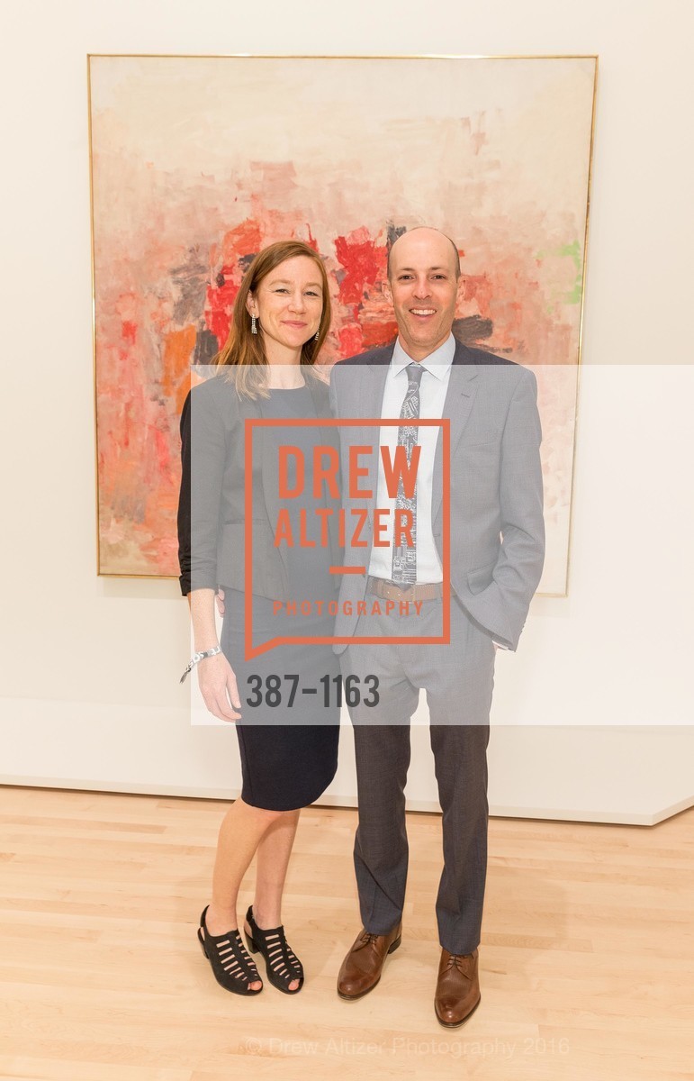 Alexis Collentine, Jon Steinberg, SFMOMA Art Bash, SFMOMA. 151 3rd St, April 29th, 2016, Photo #387-1163 Alexis Collentine, Jon Steinberg, Photo #387-1163