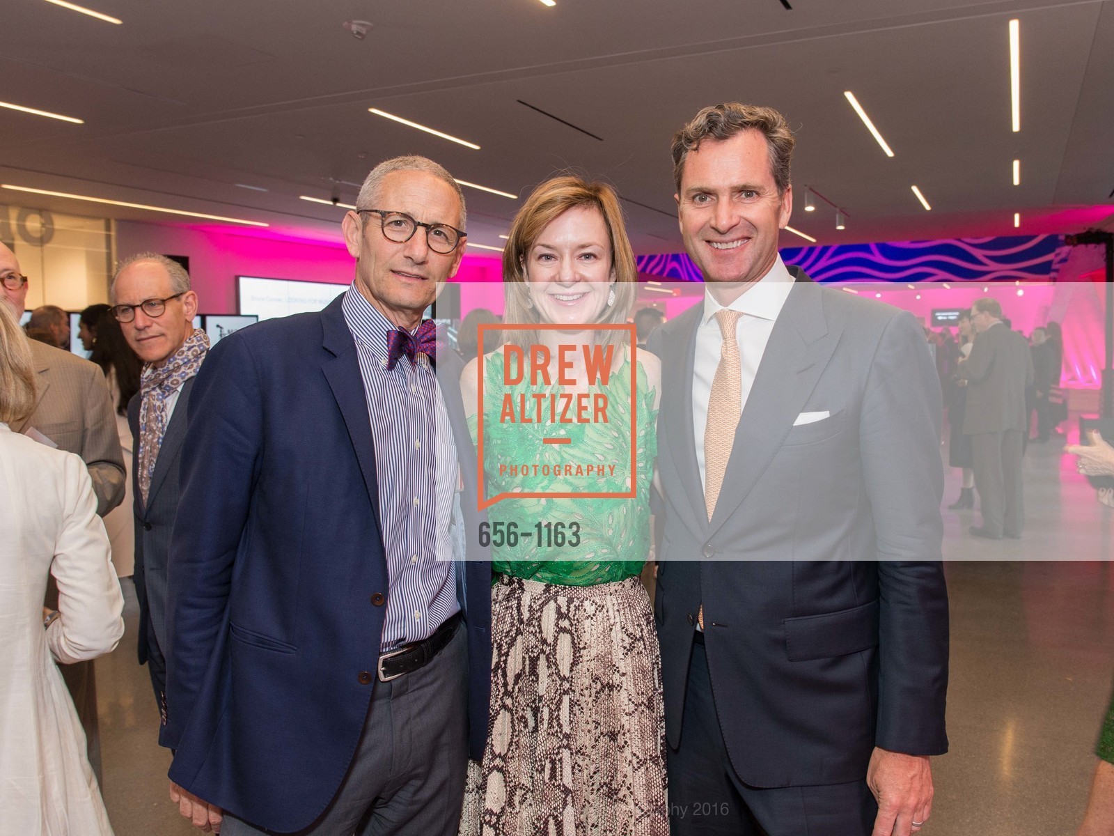 Jim Cohan, Katie Paige, Matt Paige, SFMOMA Art Bash, SFMOMA. 151 3rd St, April 29th, 2016, Photo #656-1163 Jim Cohan, Katie Paige, Matt Paige, Photo #656-1163