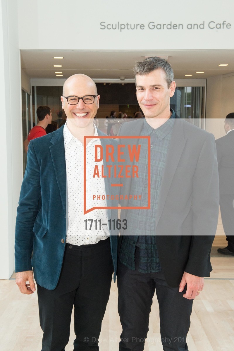 Scott Cataffa, Vincent Fecteau, SFMOMA Art Bash, SFMOMA. 151 3rd St, April 29th, 2016, Photo #1711-1163 Scott Cataffa, Vincent Fecteau, Photo #1711-1163