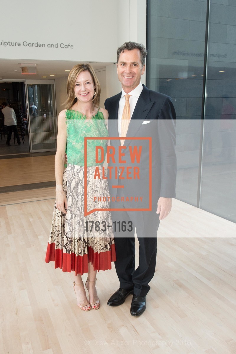 Katie Paige, Matt Paige, SFMOMA Art Bash, SFMOMA. 151 3rd St, April 29th, 2016, Photo #1783-1163 Katie Paige, Matt Paige, Photo #1783-1163