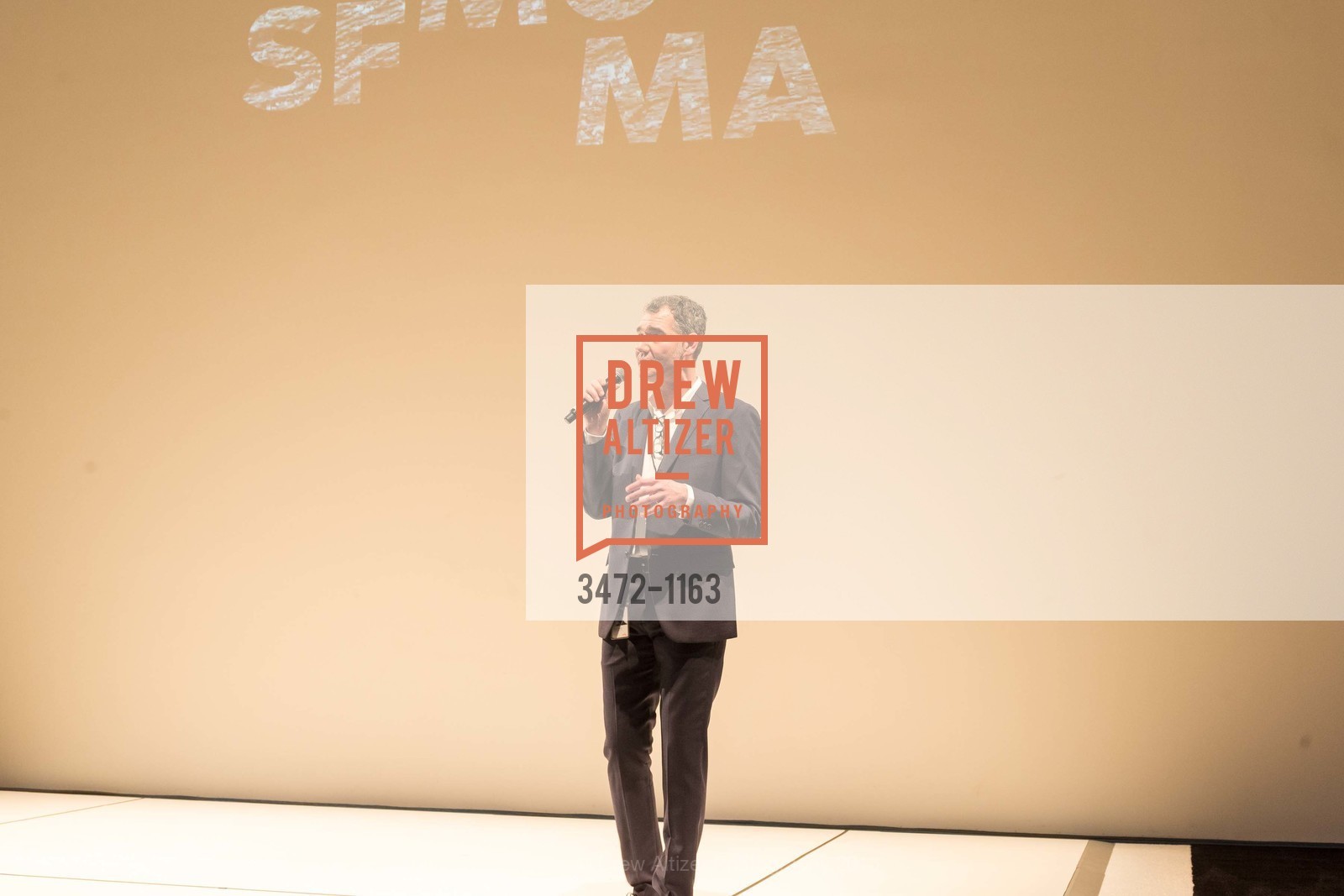 Frank Smigel, SFMOMA Art Bash, SFMOMA. 151 3rd St, April 29th, 2016, Photo #3472-1163 Frank Smigel, Photo #3472-1163