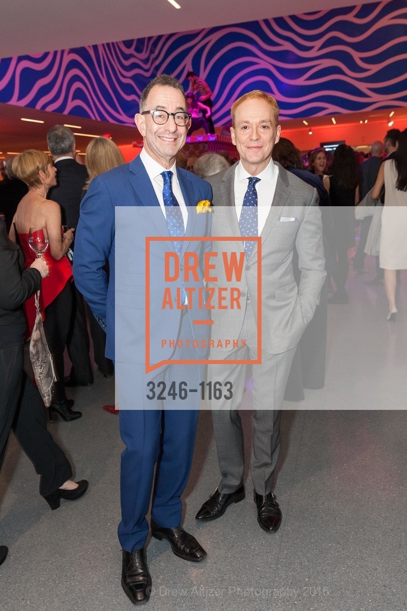 Colin Bailey, Alan Wintermute, SFMOMA Art Bash, SFMOMA. 151 3rd St, April 29th, 2016, Photo #3246-1163 Colin Bailey, Alan Wintermute, Photo #3246-1163