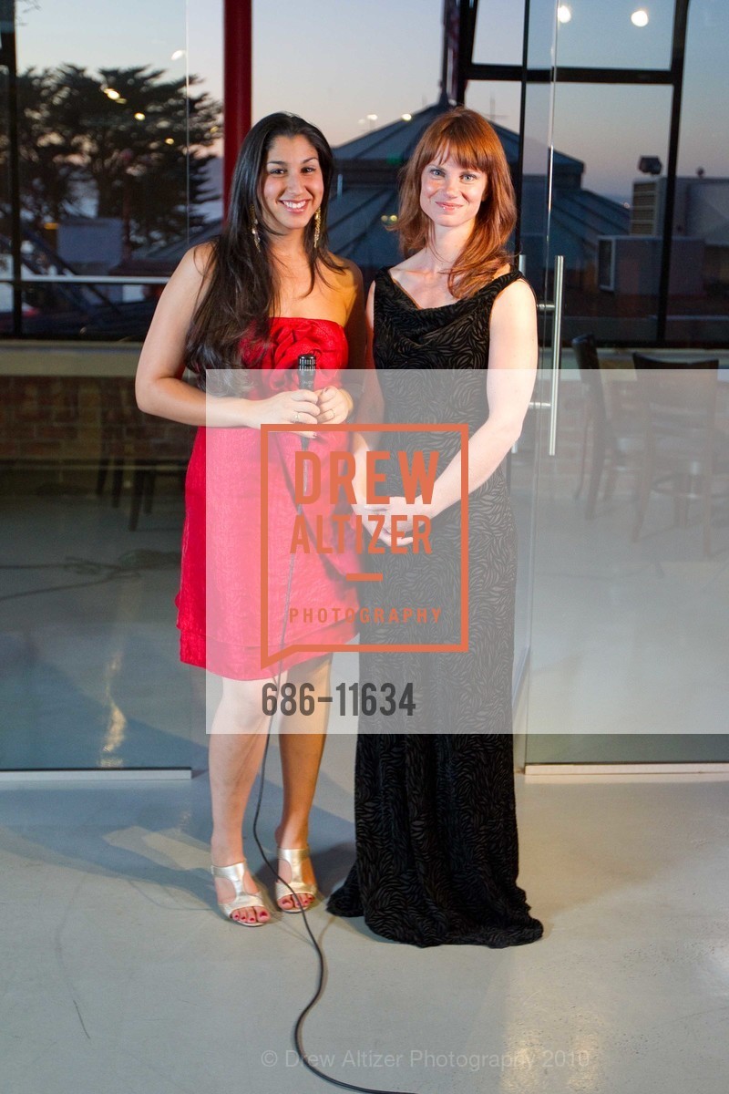 Melody Akhtari, Emily Palen, Photo #686-11634