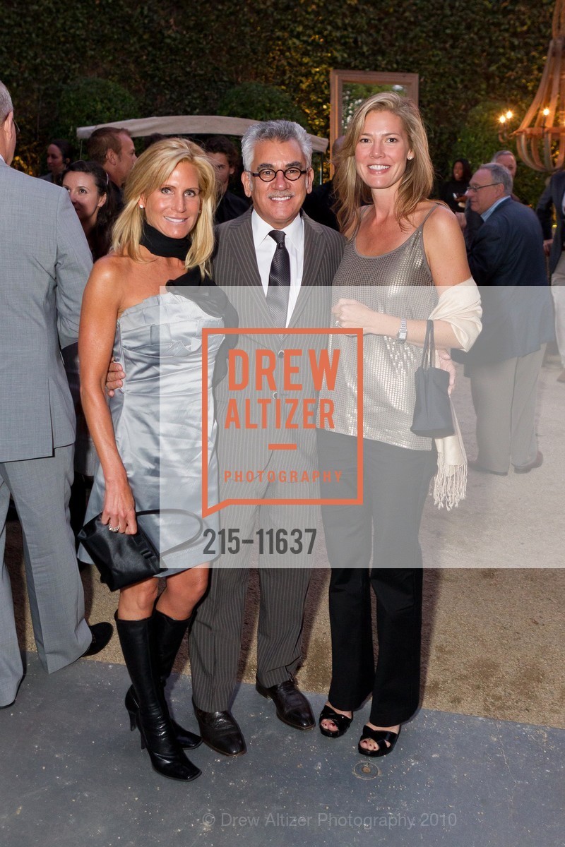 Christine Ramos, David Rivera, Amy Leon, Restoration Hardware Opening the Gallery at the SF Design Center, US, September 23rd, 2010, Photo #215-11637 Christine Ramos, David Rivera, Amy Leon, Photo #215-11637