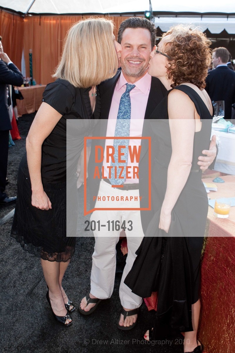 Jennifer Chaloemtirana, Charles Slaughter, Molly West, Photo #201-11643