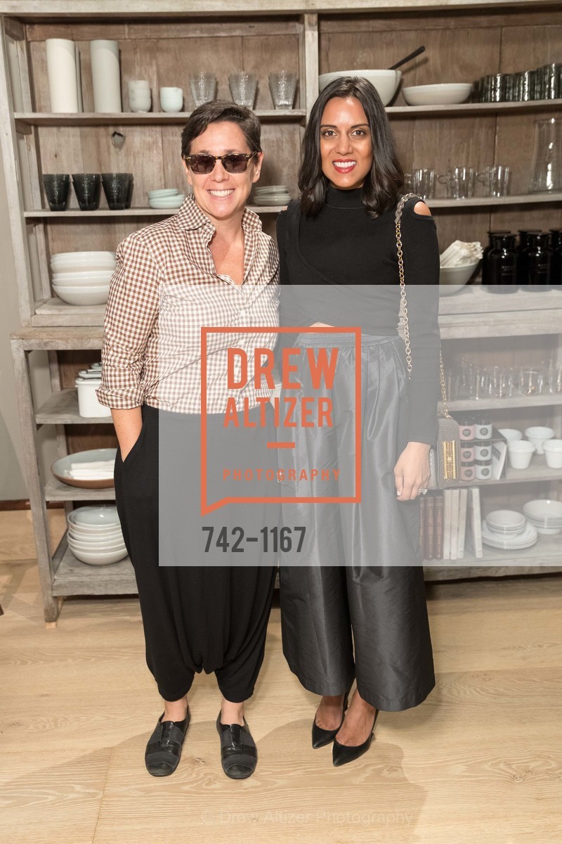 Jen Chaiken, goop MKRT San Francisco Grand Opening Cocktail Party, goop. 140 Maiden Lane, Photo #742-1167 Jen Chaiken, Photo #742-1167