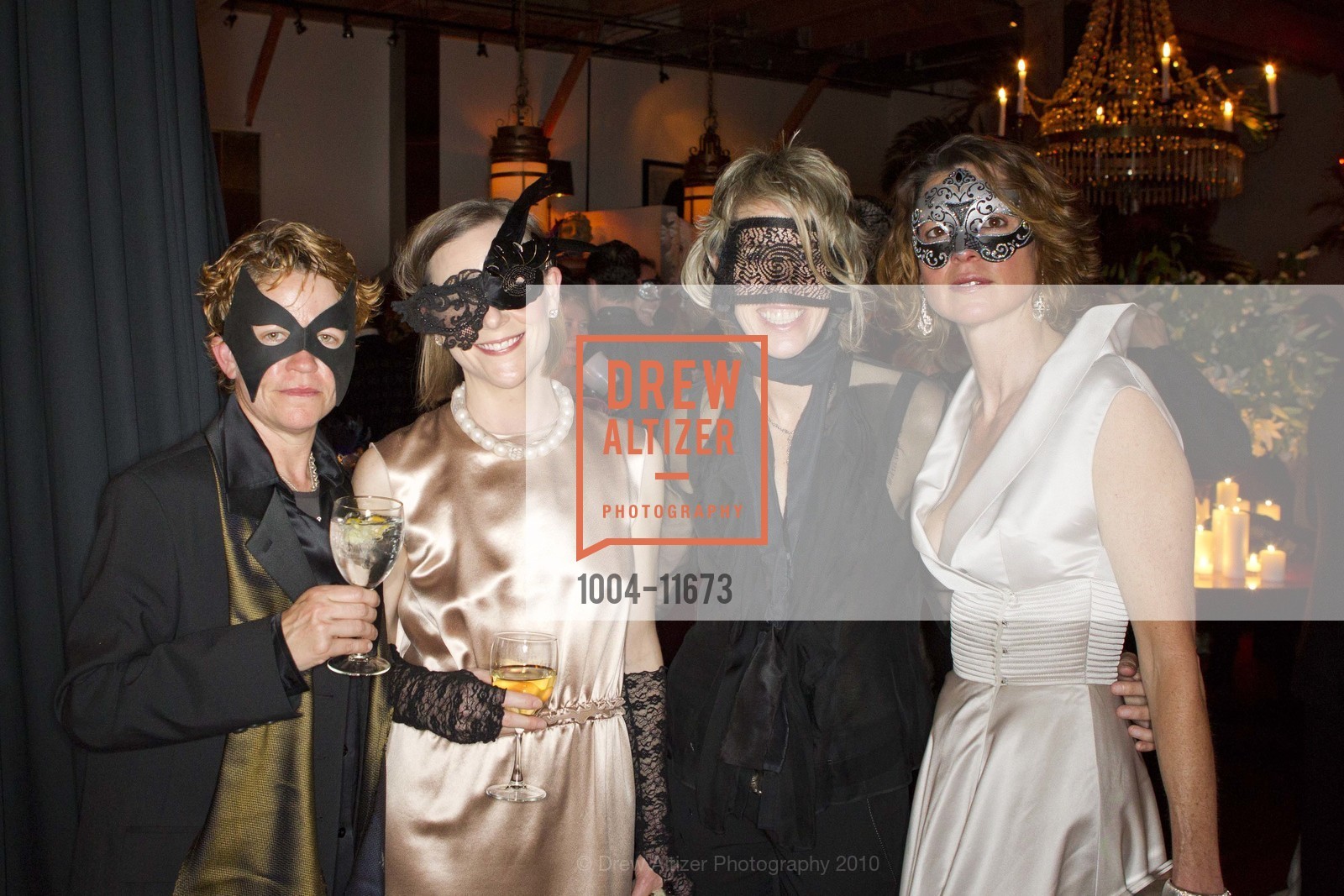 Frankie Frankeny, Chloe Harris Frankeny, Dorka Keehn, HALESTORM: Ken Fulk Honors Denise Hale With a Masquerade Gala to Benefit SFSPCA, US, May 10th, 2010, Photo #1004-11673 Frankie Frankeny, Chloe Harris Frankeny, Dorka Keehn, Photo #1004-11673