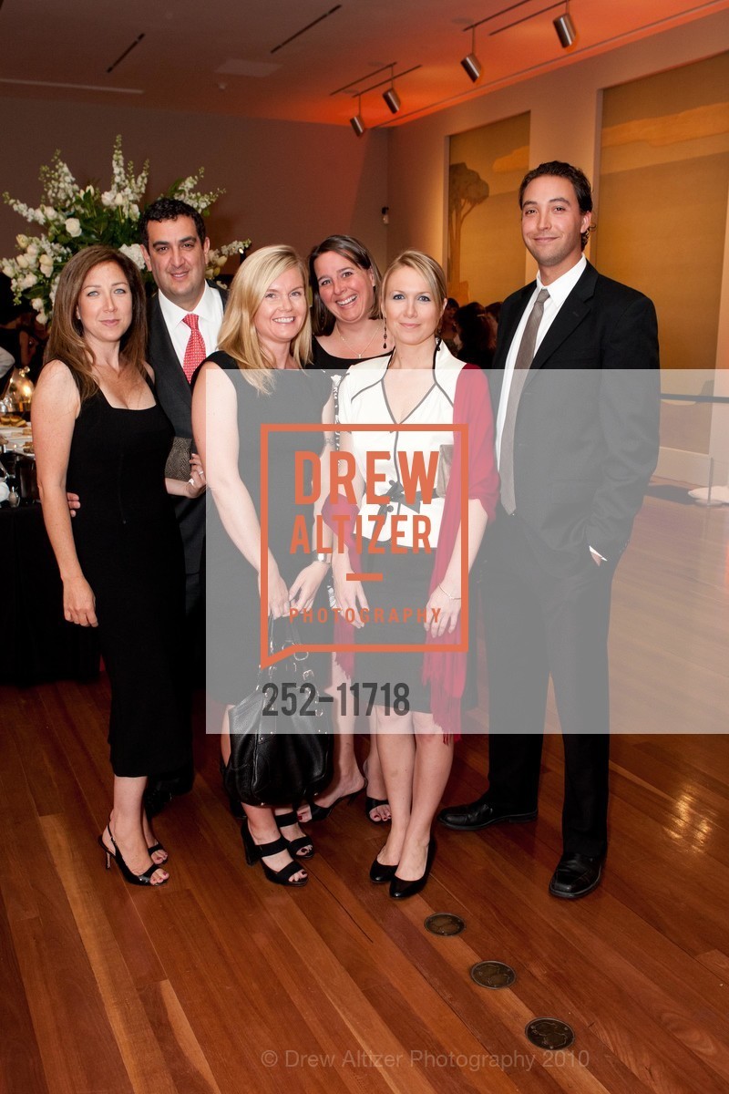 Elizabeth Stark, Andrew Stark, Brighton Miller, Deirdre Hessey, Jessica Smith, David Bates, Van Gogh, Gauguin Cezanne Opening Party, US, September 23rd, 2010, Photo #252-11718 Elizabeth Stark, Andrew Stark, Brighton Miller, Deirdre Hessey, Jessica Smith, David Bates, Photo #252-11718