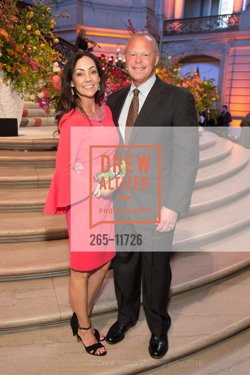 Liz Garvin, Mark Garvin, Humankindness Gala 2018, San Francisco City Hall. 1 Dr Carlton B Goodlett Pl, May 10th, 2018, Photo #265-11726 Liz Garvin, Mark Garvin, Photo #265-11726