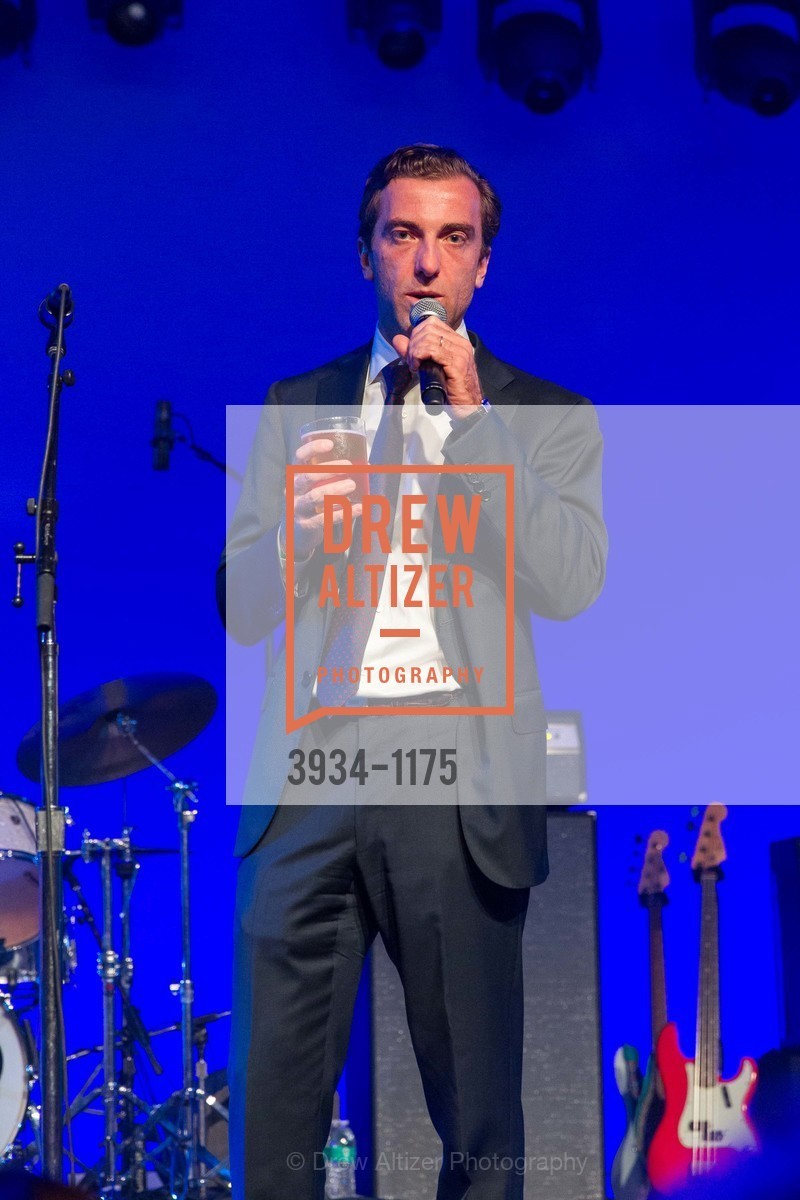 Mason Morfit, 2016 Tipping Point Benefit, Bill Graham Civic Auditorium, Photo #3934-1175 Mason Morfit, Photo #3934-1175