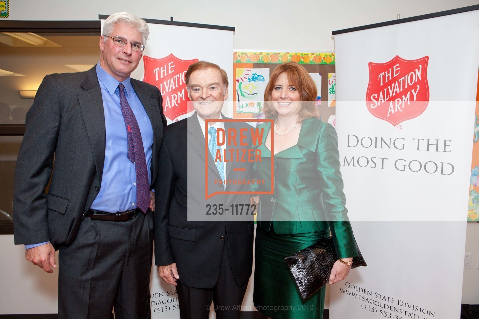 Kent Eff, Mayor Frank Jordan, Jeannine Vaughan, THE SALVATION ARMY'S Seventh Annual San Francisco Holiday Luncheon, US, November 18th, 2010, Photo #235-11772 Kent Eff, Mayor Frank Jordan, Jeannine Vaughan, Photo #235-11772