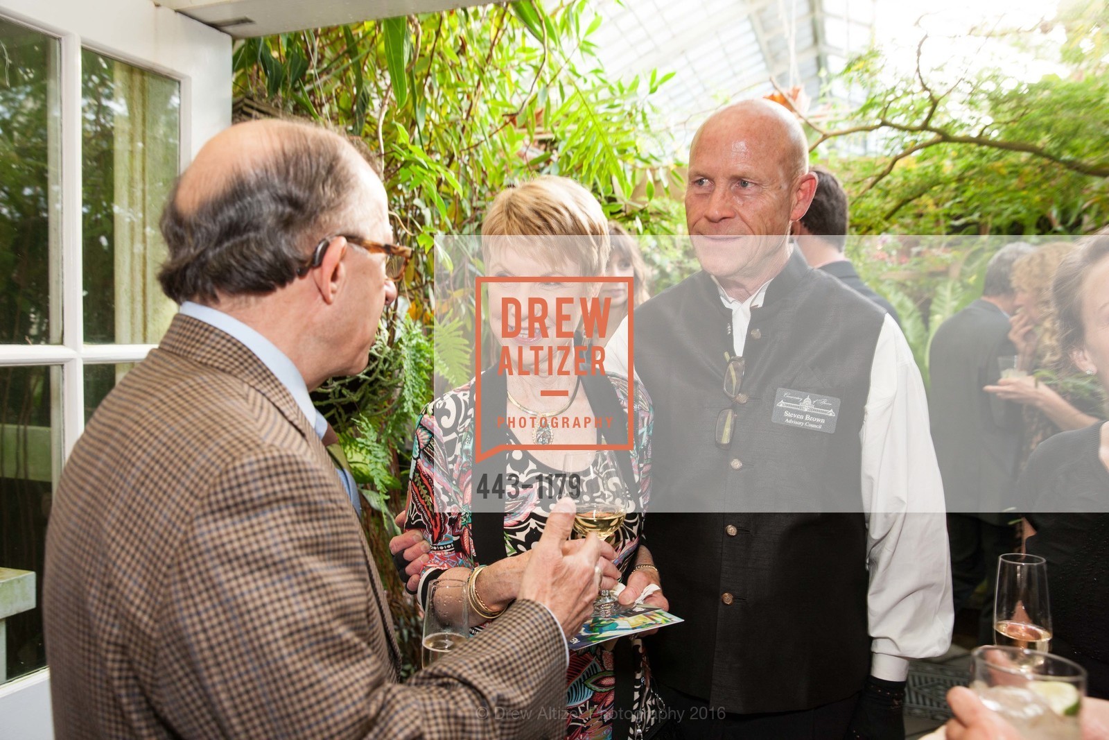 Martha Woollomes, Stephen Brown, Conservatory of Flowers' Gala Under Glass, Conservatory of Flowers. 100 John F. Kennedy Drive, May 5th, 2016, Photo #443-1179 Martha Woollomes, Stephen Brown, Photo #443-1179