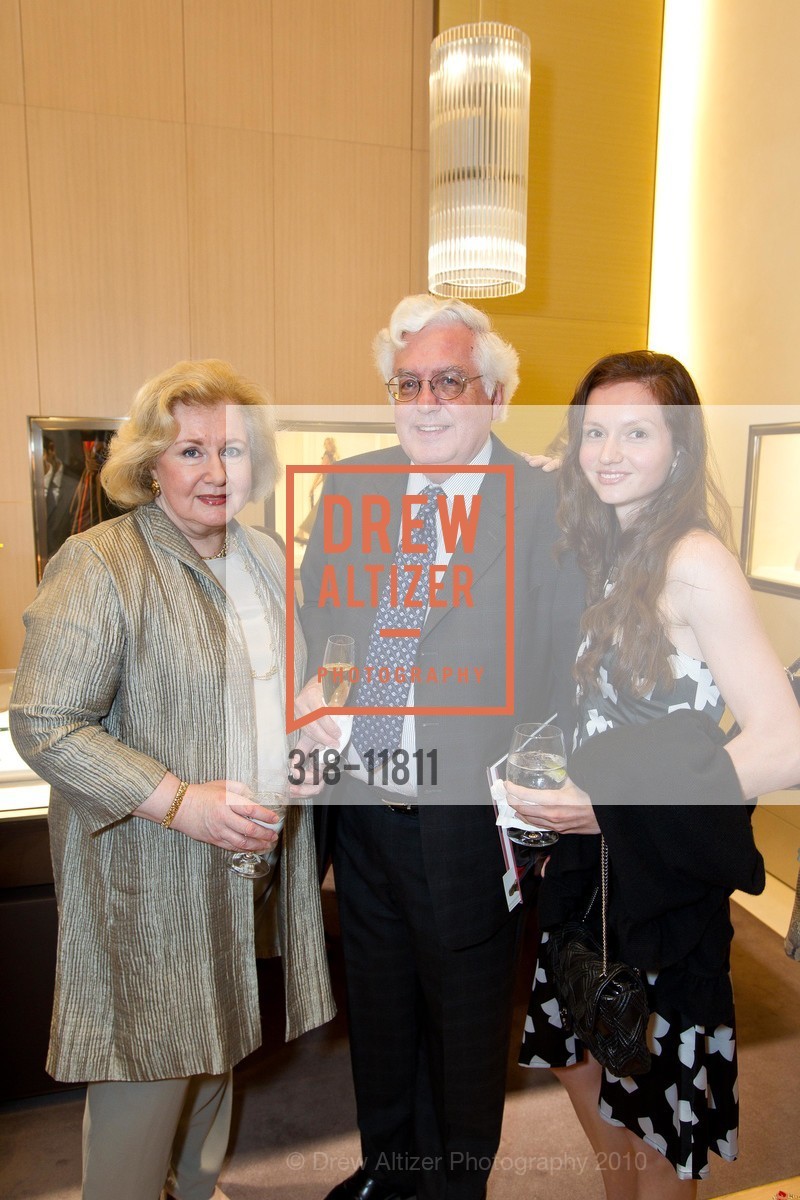 Tatiana Phillips, Henry Philips, Ana Chase, BULGARI Hosts a Book Signing For TATIANA SOROKKO STYLE, US, September 25th, 2010, Photo #318-11811 Tatiana Phillips, Henry Philips, Ana Chase, Photo #318-11811