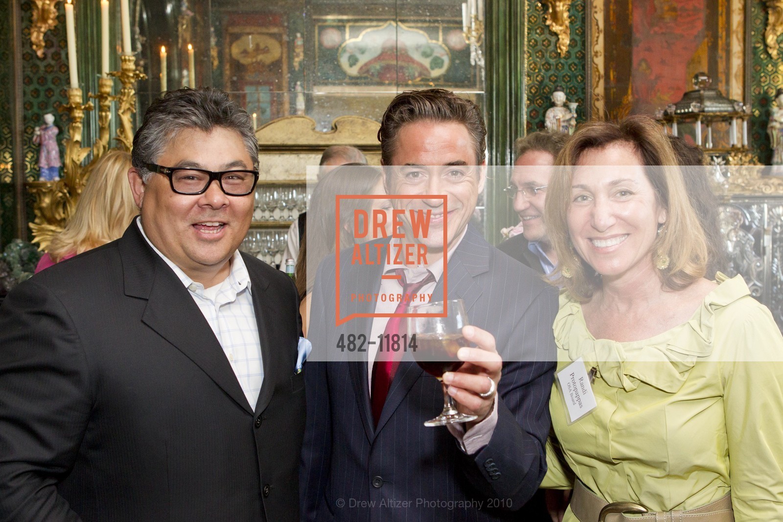 Robert Downey Jr., Randi Protopappas, Ann & Gordon Getty Host Robert Downey Jr, and Jerry Brown to Benefit OAKLAND SCHOOL FOR THE ARTS, Private Residence, May 12th, 2010, Photo #482-11814 Robert Downey Jr., Randi Protopappas, Photo #482-11814