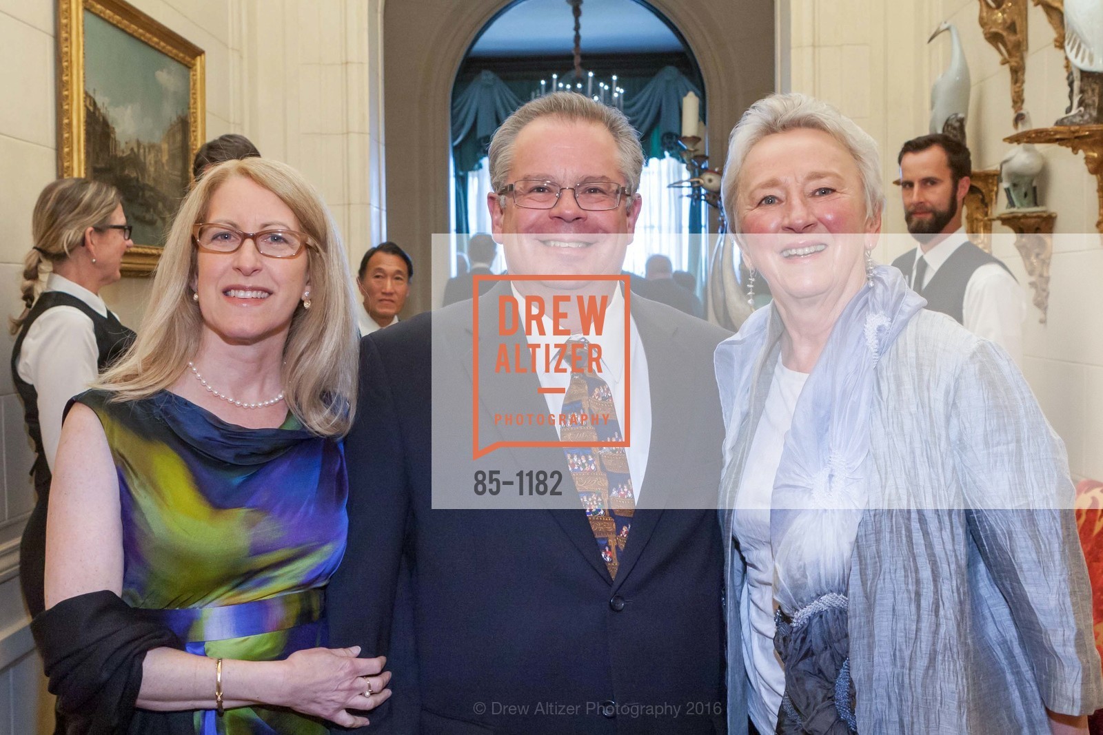 Nanci Tucker, Bob Greenberg, Ruth Felt, Getty hosts SF Performances honoring Ruth Felt, Private Residence, May 5th, 2016, Photo #85-1182 Nanci Tucker, Bob Greenberg, Ruth Felt, Photo #85-1182