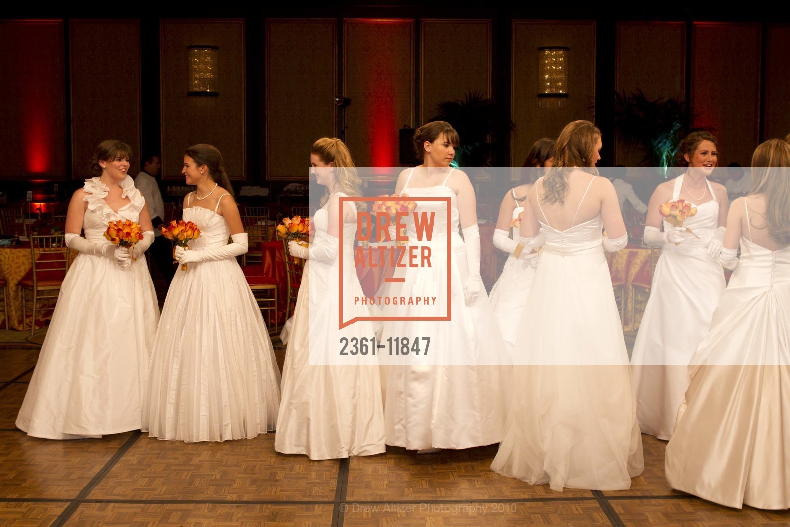 Rachel Braun, Julia Herringer, Olivia Ball, Kirsten Urrutia, The SAN FRANCISCO DEBUTANTE BALL Benefiting CPMC, US, June 19th, 2010, Photo #2361-11847 Rachel Braun, Julia Herringer, Olivia Ball, Kirsten Urrutia, Photo #2361-11847