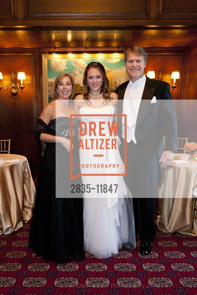 Susan Carter, Brooke Carter, Todd Carter, The SAN FRANCISCO DEBUTANTE BALL Benefiting CPMC, US, June 19th, 2010, Photo #2835-11847 Susan Carter, Brooke Carter, Todd Carter, Photo #2835-11847