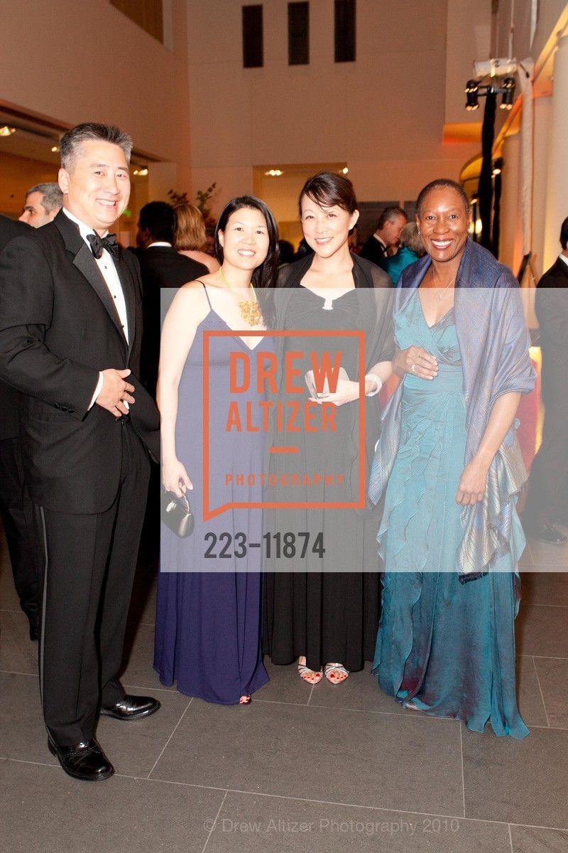 Peter Kim, Sally Kwak, Jocelyn Burton, Photo #223-11874