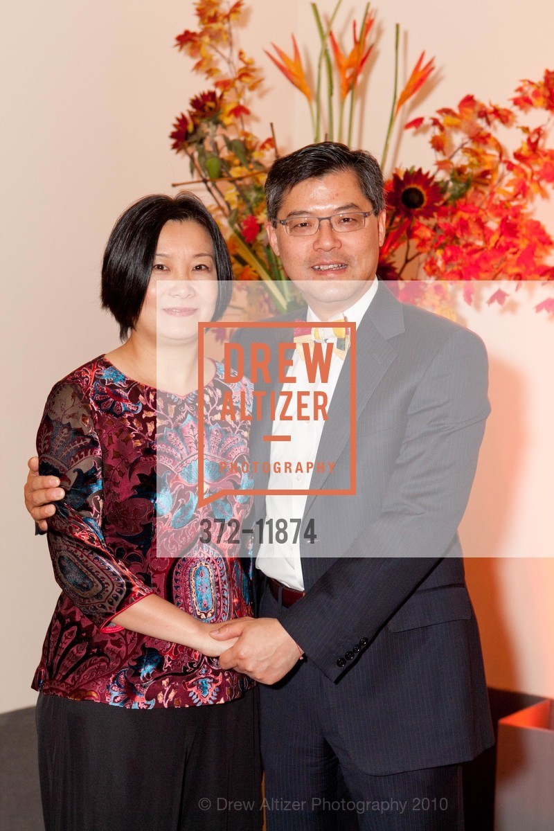 Jennifer Chen, Jay Xu, Chuseok Gala at ASIAN ART MUSEUM, US, September 26th, 2010, Photo #372-11874 Jennifer Chen, Jay Xu, Photo #372-11874