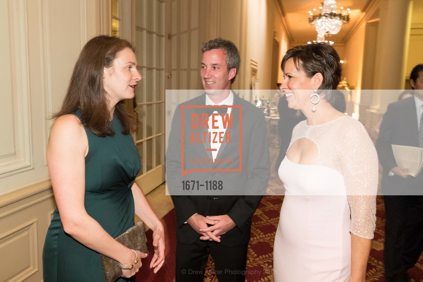 Michelle Zatlyn, Jamie Sutherland, Raphael House Board Chair Kate Smith, "A Golden Tomorrow" Raphael House's 19th Annual Gala, Palace Hotel. 2 New Montgomery, May 14th, 2016, Photo #1671-1188 Michelle Zatlyn, Jamie Sutherland, Raphael House Board Chair Kate Smith, Photo #1671-1188