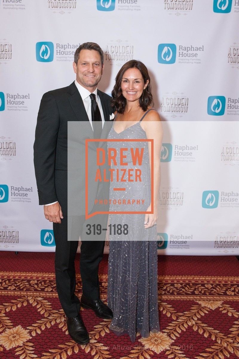 Gannon Tidwell, Jennifer Tidwell, "A Golden Tomorrow" Raphael House's 19th Annual Gala, Palace Hotel. 2 New Montgomery, May 14th, 2016, Photo #319-1188 Gannon Tidwell, Jennifer Tidwell, Photo #319-1188