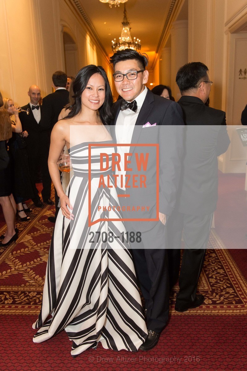 Eileen Chen, Melvyn Lau, "A Golden Tomorrow" Raphael House's 19th Annual Gala, Palace Hotel. 2 New Montgomery, May 14th, 2016, Photo #2708-1188 Eileen Chen, Melvyn Lau, Photo #2708-1188